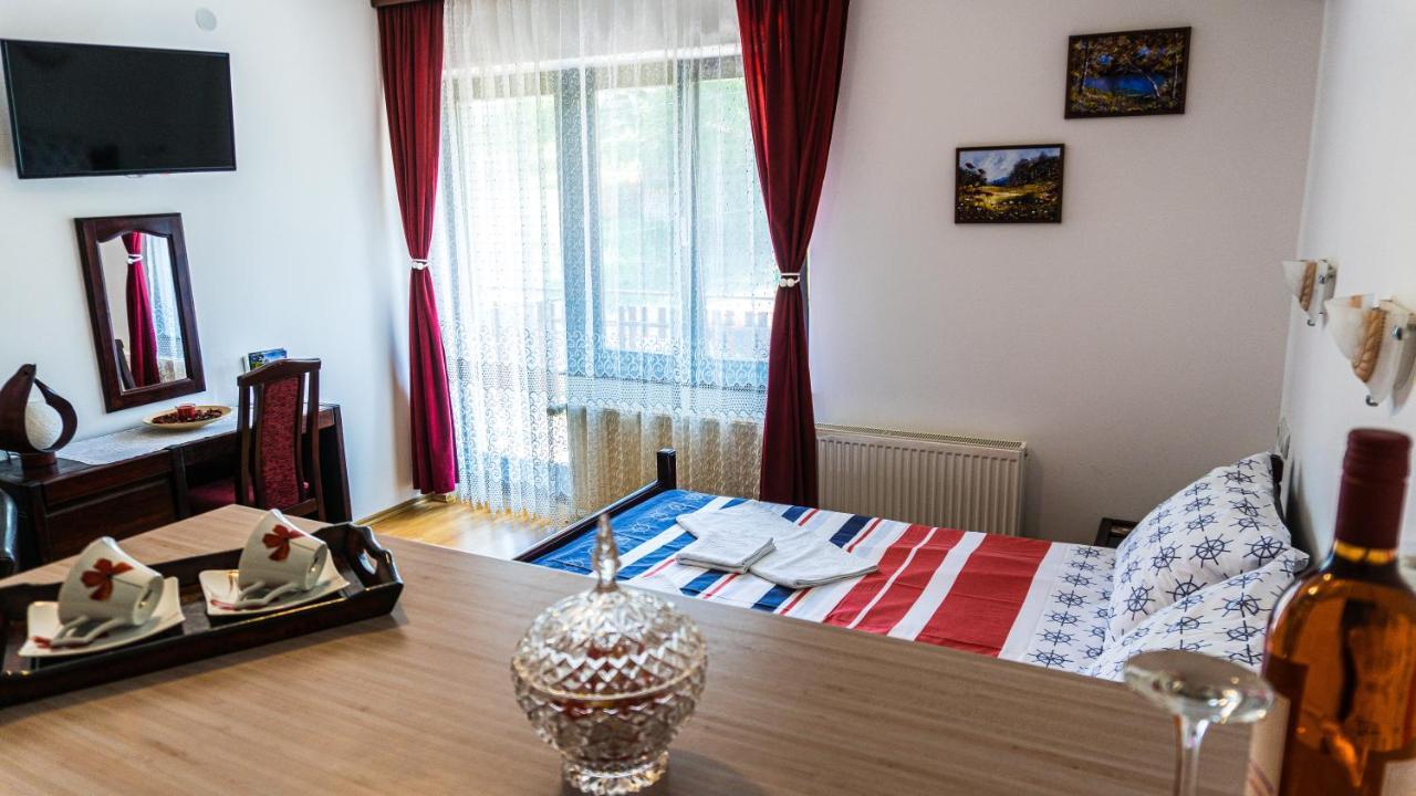 Apartmani "Vila Jelena" Аранделовац Экстерьер фото