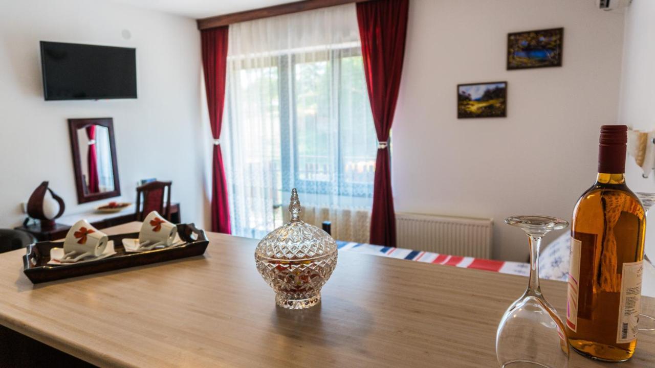 Apartmani "Vila Jelena" Аранделовац Экстерьер фото