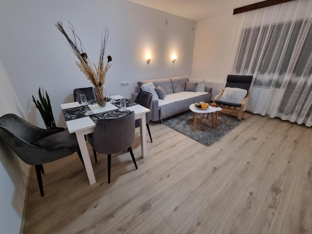 Apartmani "Vila Jelena" Аранделовац Экстерьер фото