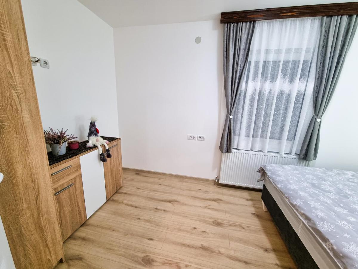 Apartmani "Vila Jelena" Аранделовац Экстерьер фото