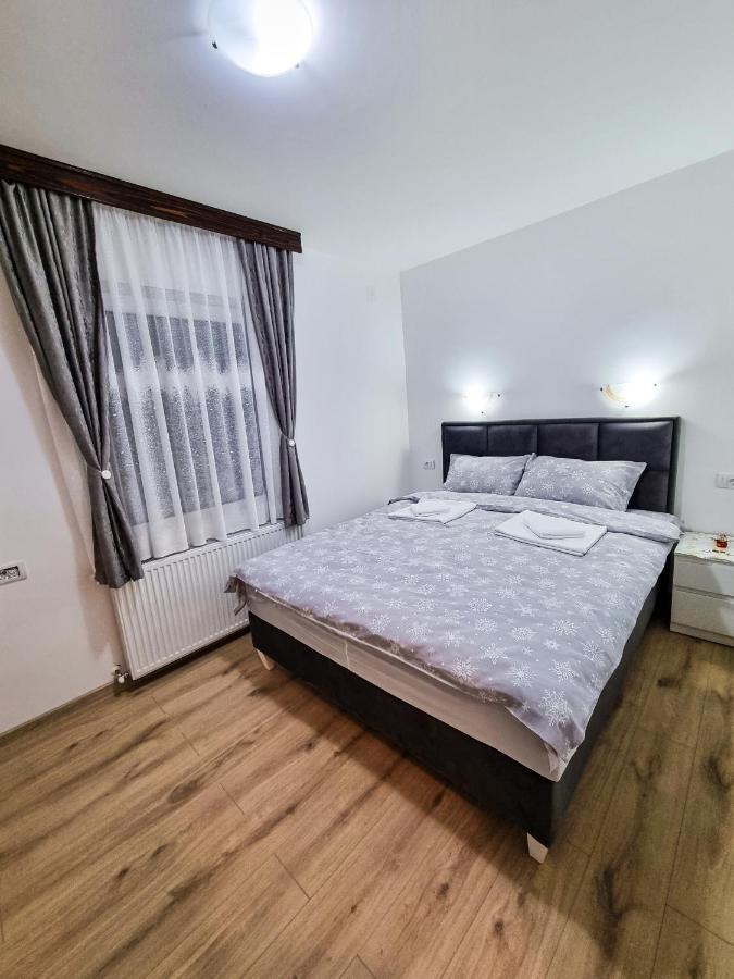 Apartmani "Vila Jelena" Аранделовац Экстерьер фото