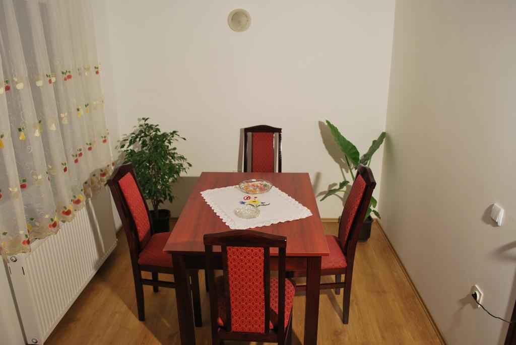 Apartmani "Vila Jelena" Аранделовац Экстерьер фото